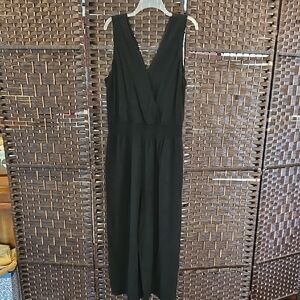 NINE WEST Black V-NECK Sleeveless Jumpsuit- XL